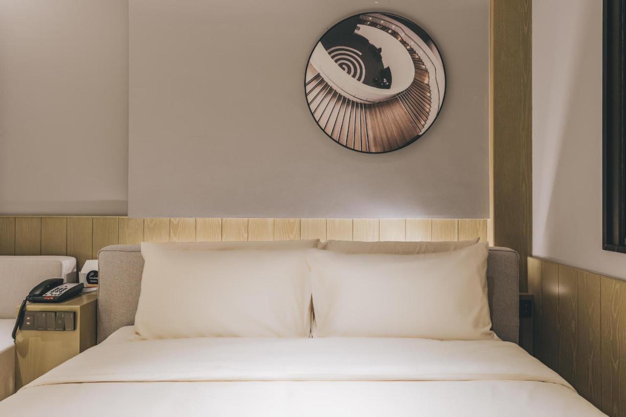 Atour X Hotel The Bund East Nanjing Road Xangai Exterior foto